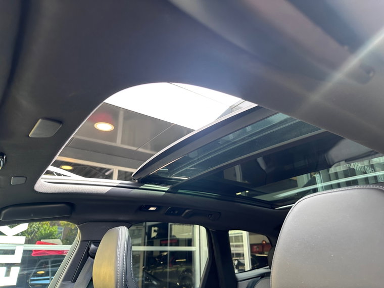 Vehicle Image 39