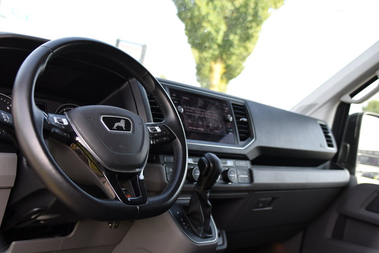 Vehicle Image 12