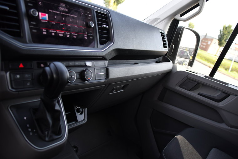 Vehicle Image 19