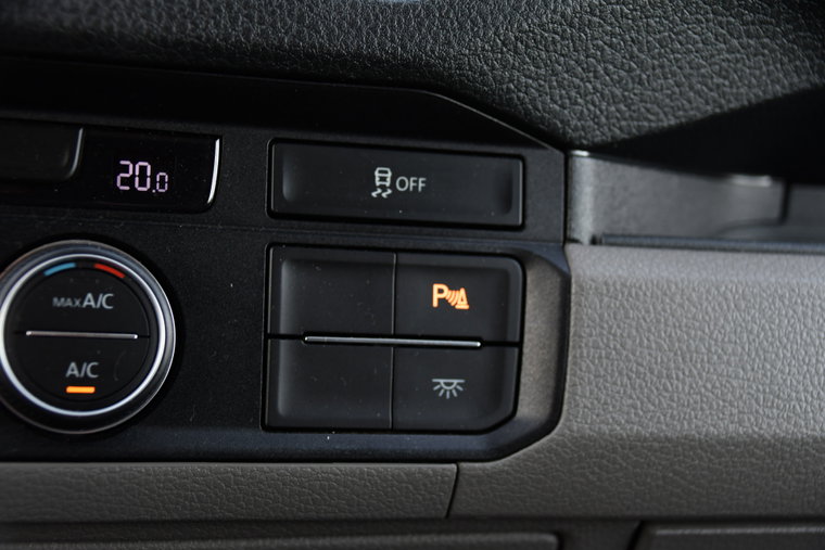 Vehicle Image 24