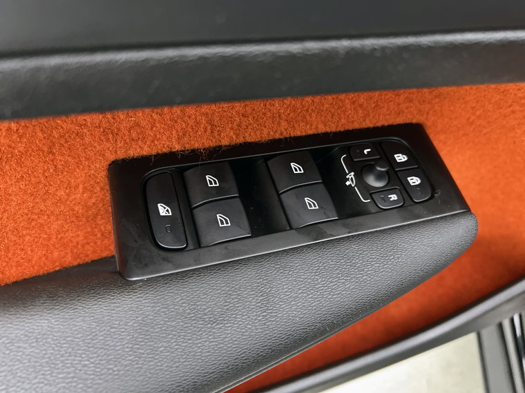Vehicle Image 45