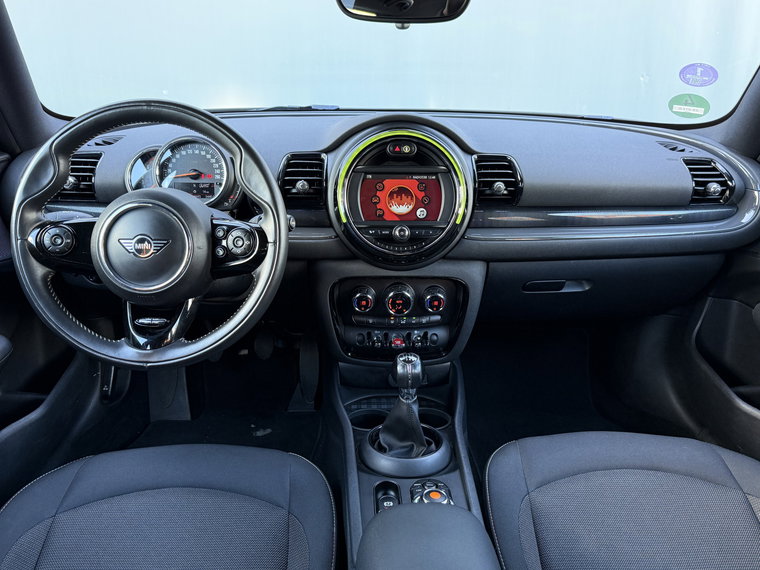 Vehicle Image 28