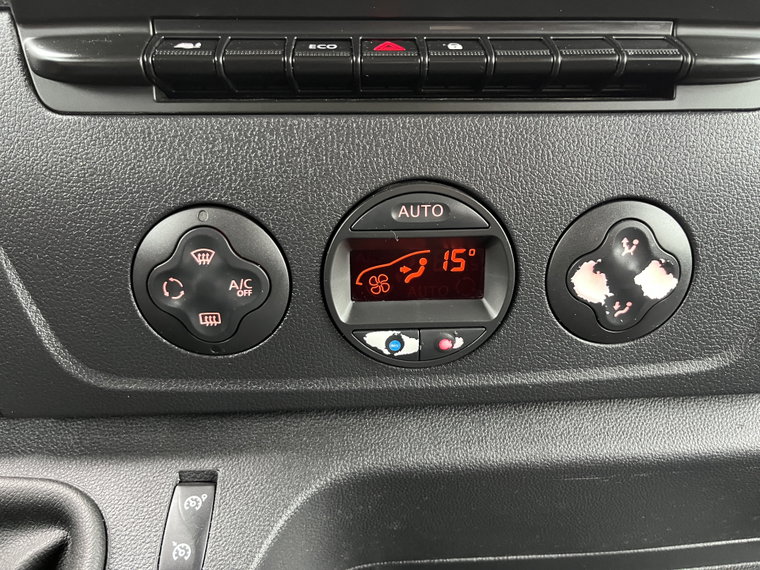 Vehicle Image 42