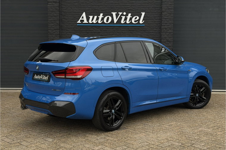 Vehicle Image 38