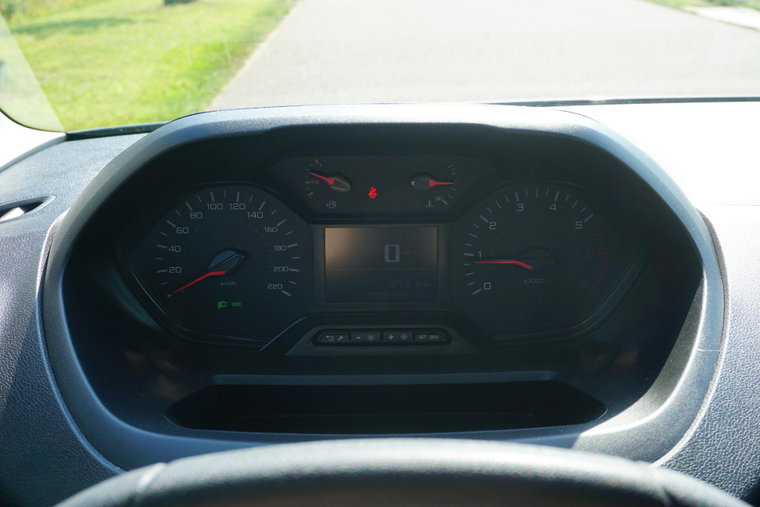 Vehicle Image 14