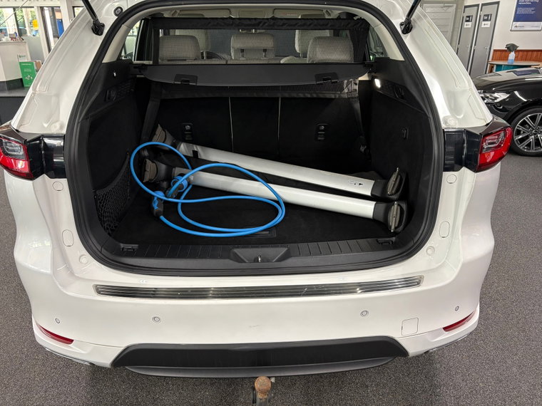 Vehicle Image 35