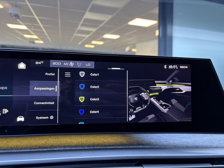 Vehicle Image 36