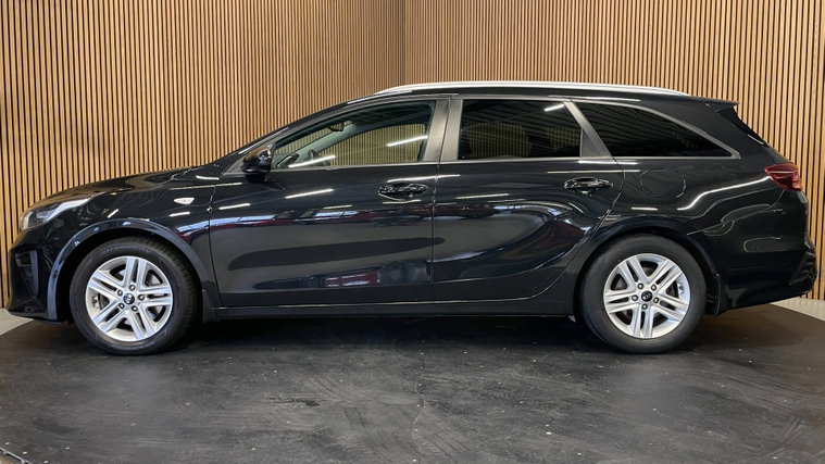 Vehicle Image 33