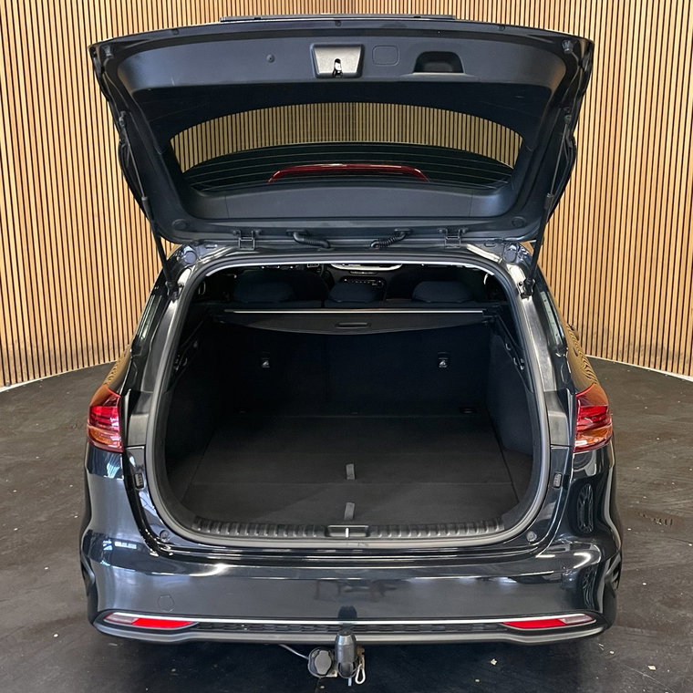 Vehicle Image 39