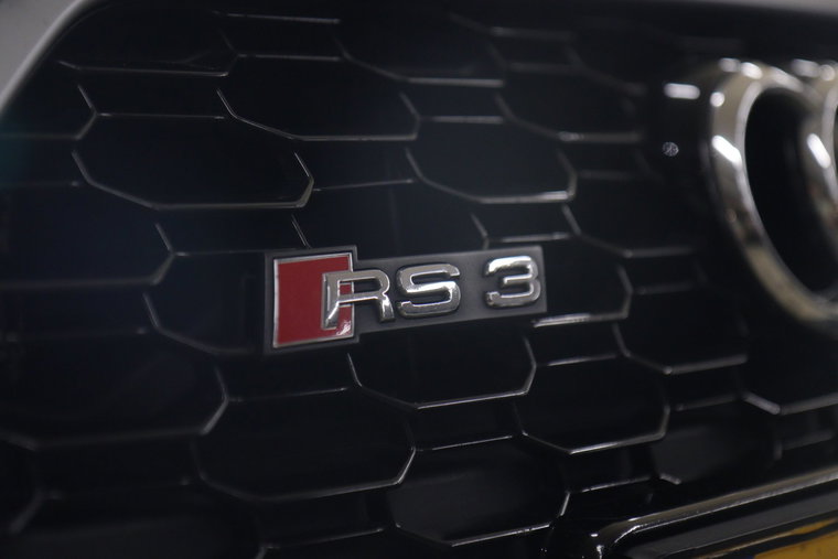 Vehicle Image 40