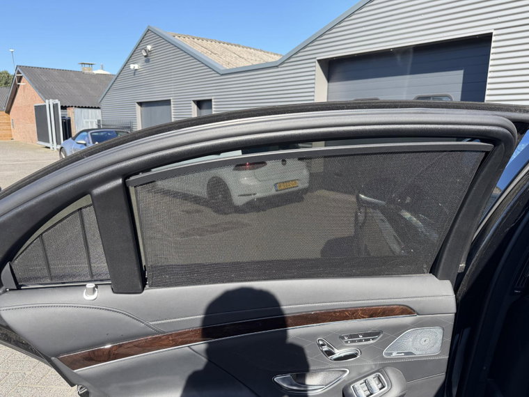 Vehicle Image 32