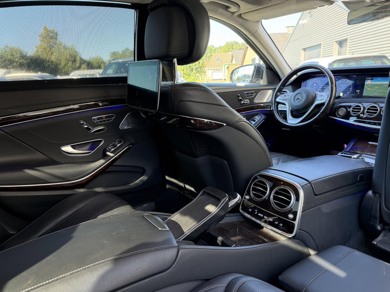 Vehicle Image 35