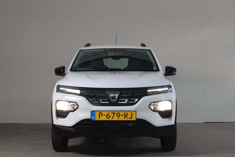 Vehicle Image 23