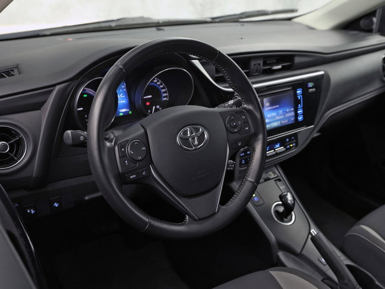 Vehicle Image 18