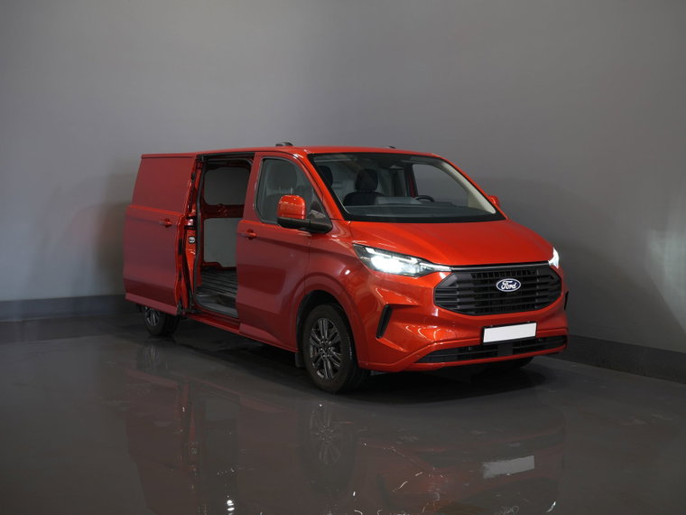 Vehicle Image 9