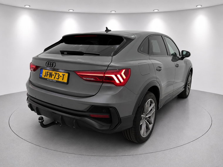 Vehicle Image 37
