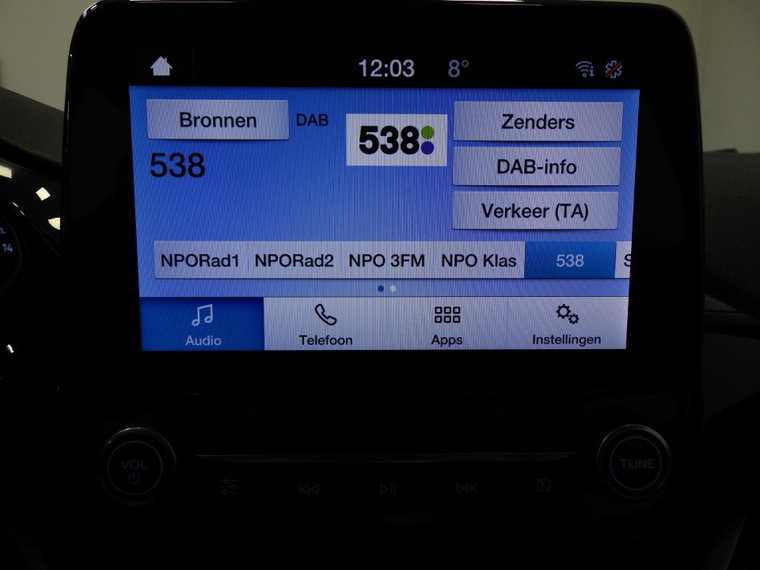Vehicle Image 8