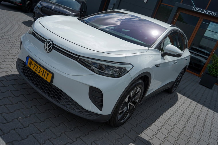 Vehicle Image 35