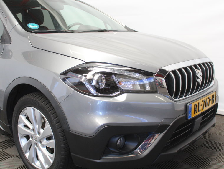 Vehicle Image 13