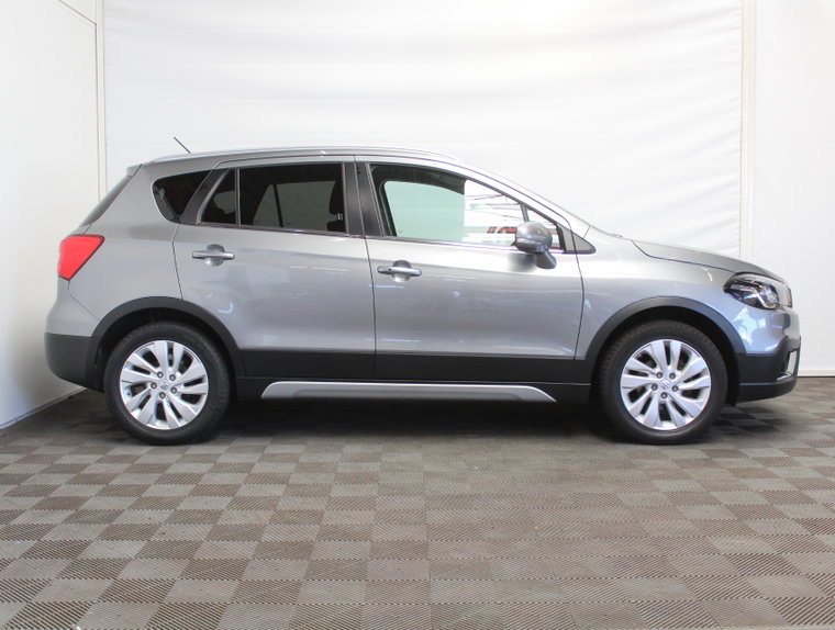 Vehicle Image 15