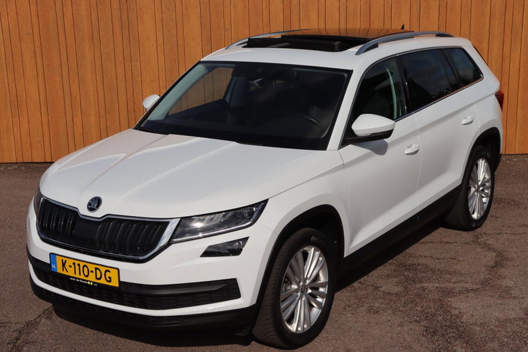 Vehicle Image 6