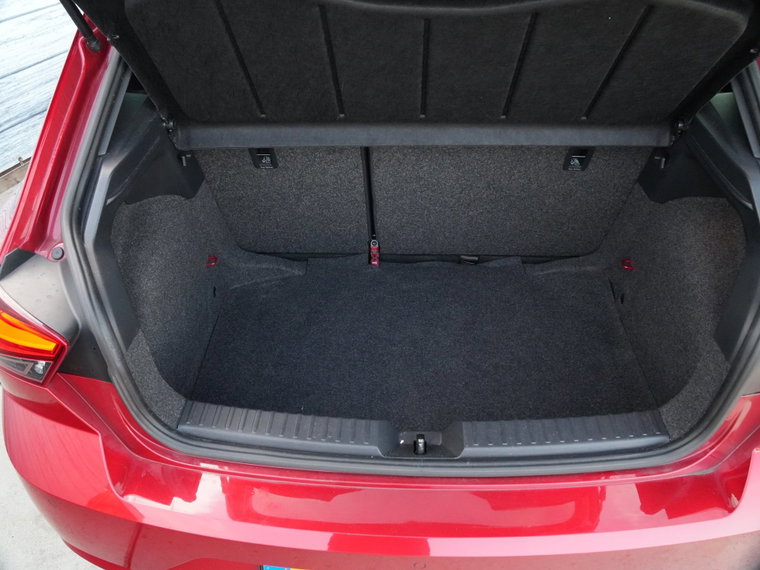 Vehicle Image 26
