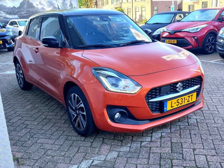 Vehicle Image 4