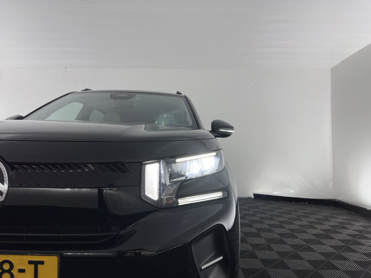 Vehicle Image 26