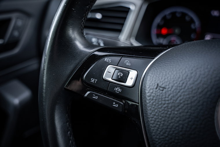 Vehicle Image 60