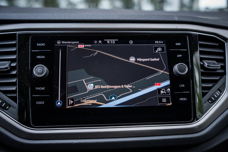 Vehicle Image 9