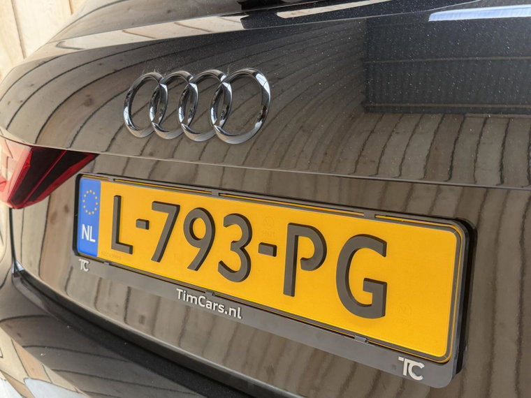 Vehicle Image 40
