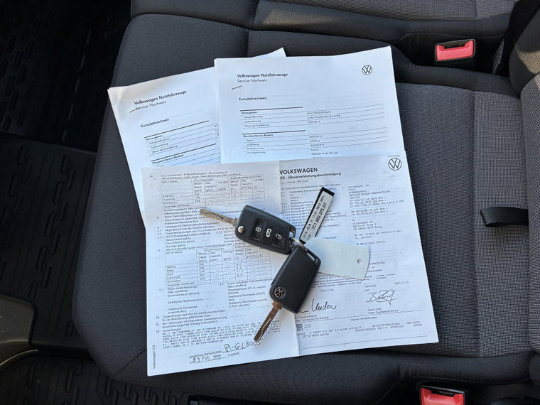 Vehicle Image 31