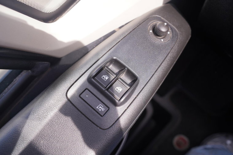 Vehicle Image 39