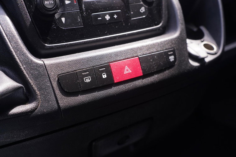 Vehicle Image 40