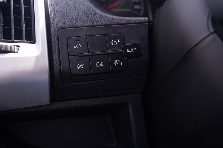 Vehicle Image 42