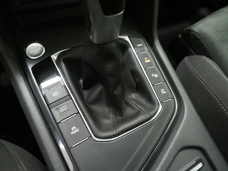 Vehicle Image 34