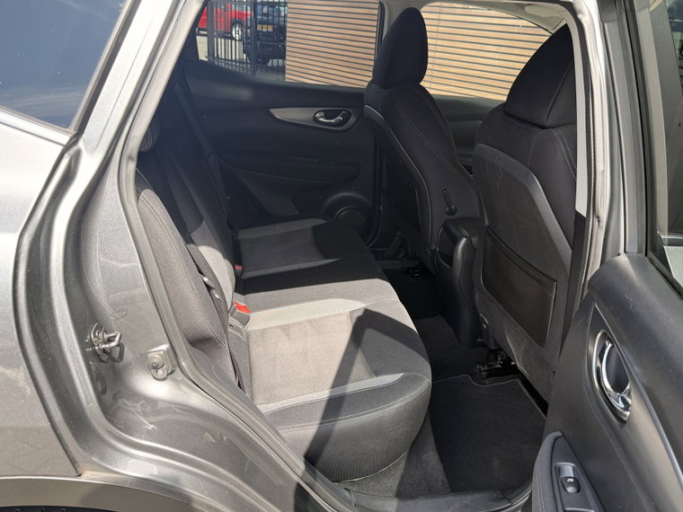 Vehicle Image 40