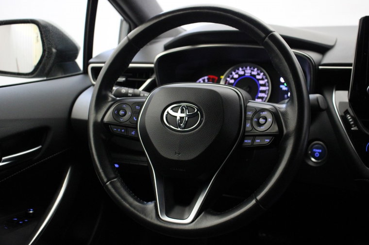 Vehicle Image 22