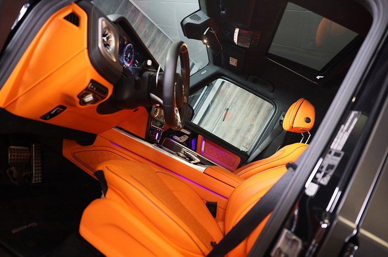 Vehicle Image 8
