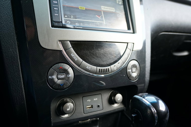 Vehicle Image 22