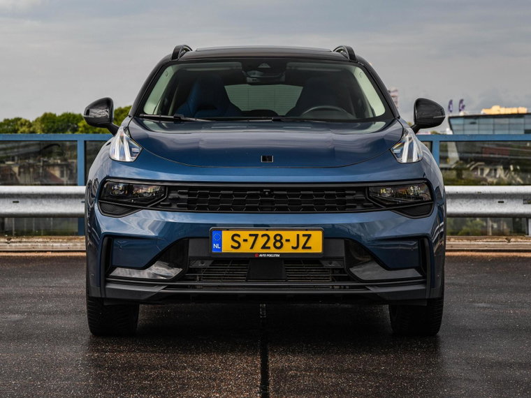 Vehicle Image 4