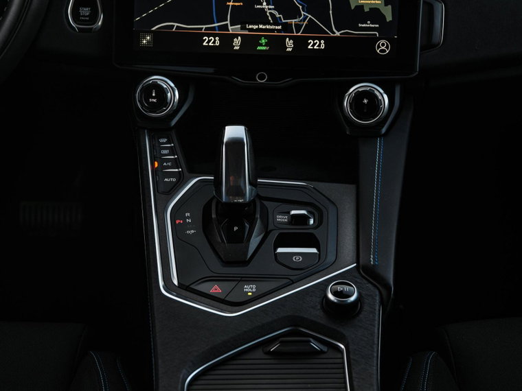 Vehicle Image 33