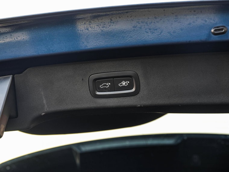 Vehicle Image 40