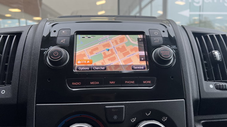 Vehicle Image 13
