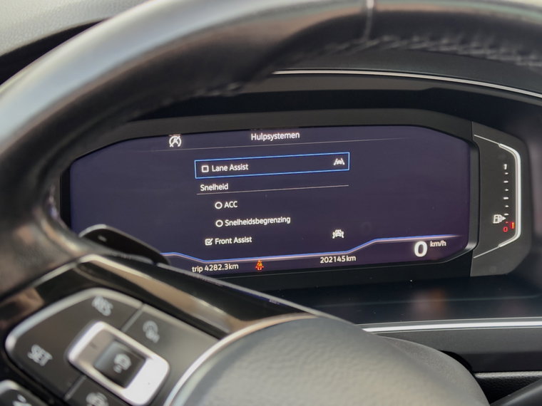 Vehicle Image 35