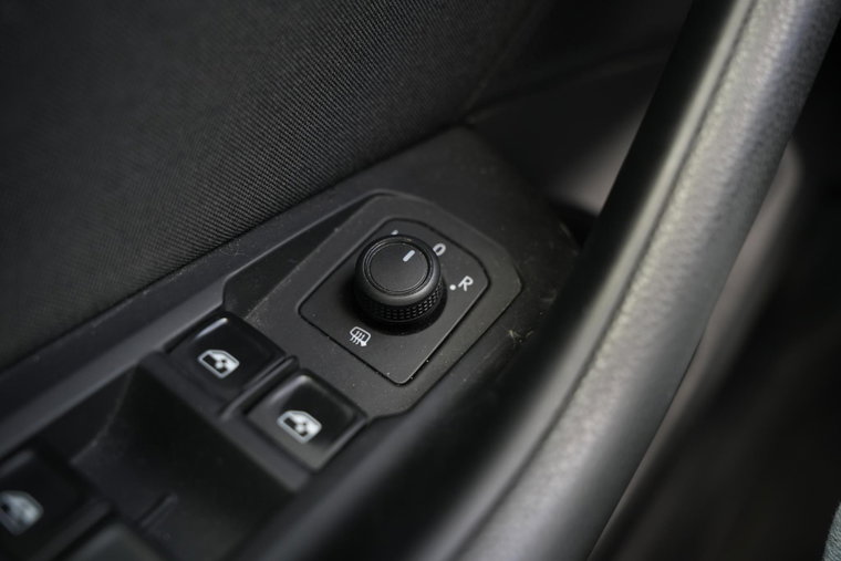 Vehicle Image 45
