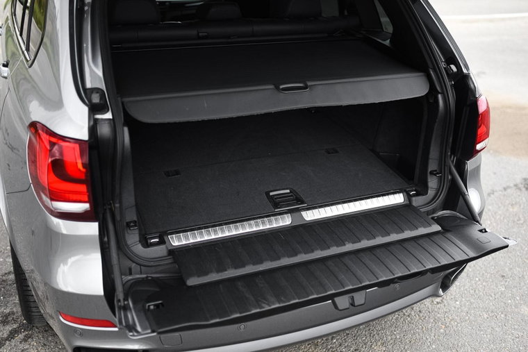 Vehicle Image 15