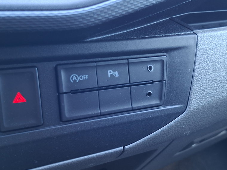 Vehicle Image 24