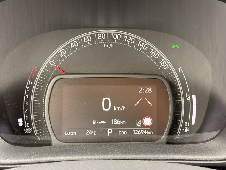 Vehicle Image 22