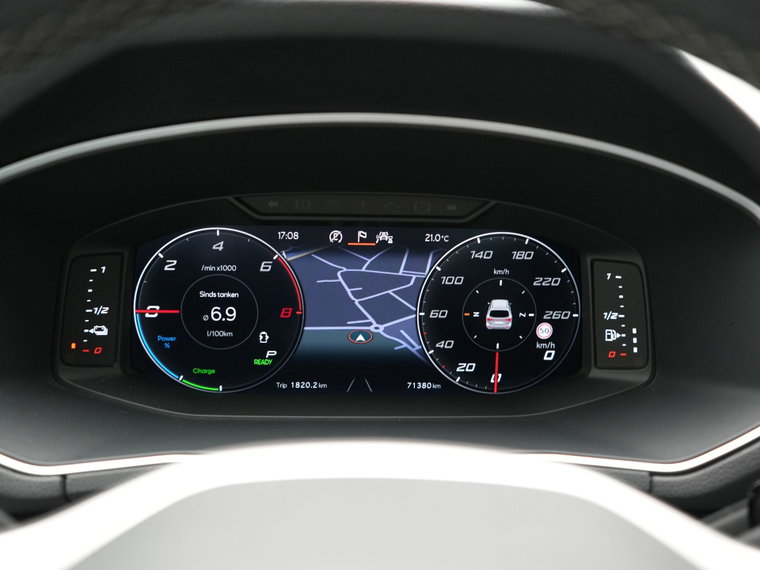 Vehicle Image 36